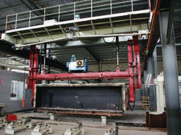 切割輸送裝置 切割輸送裝置